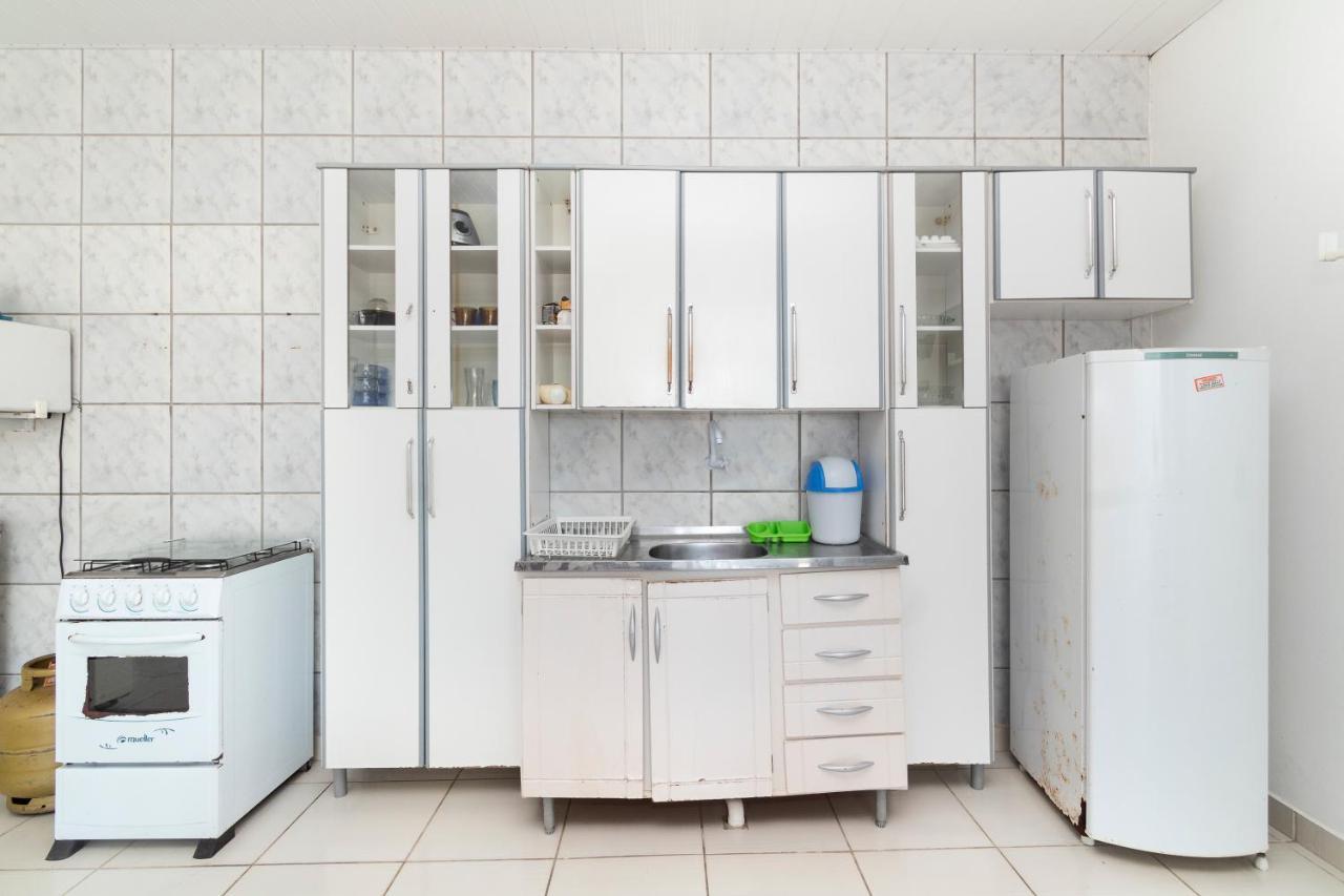 Апартаменты Residencial Ipe Amarelo Бомбиньяс Экстерьер фото