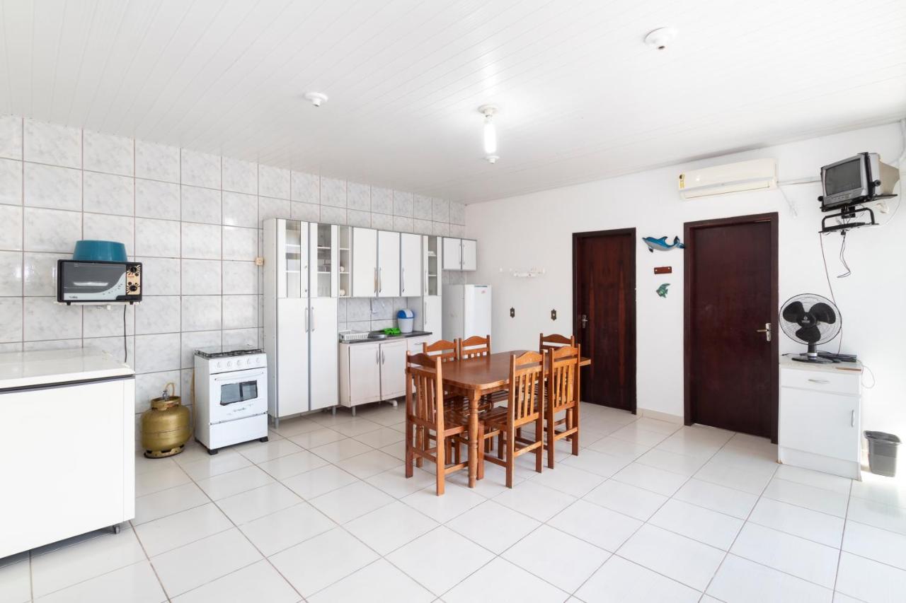 Апартаменты Residencial Ipe Amarelo Бомбиньяс Экстерьер фото