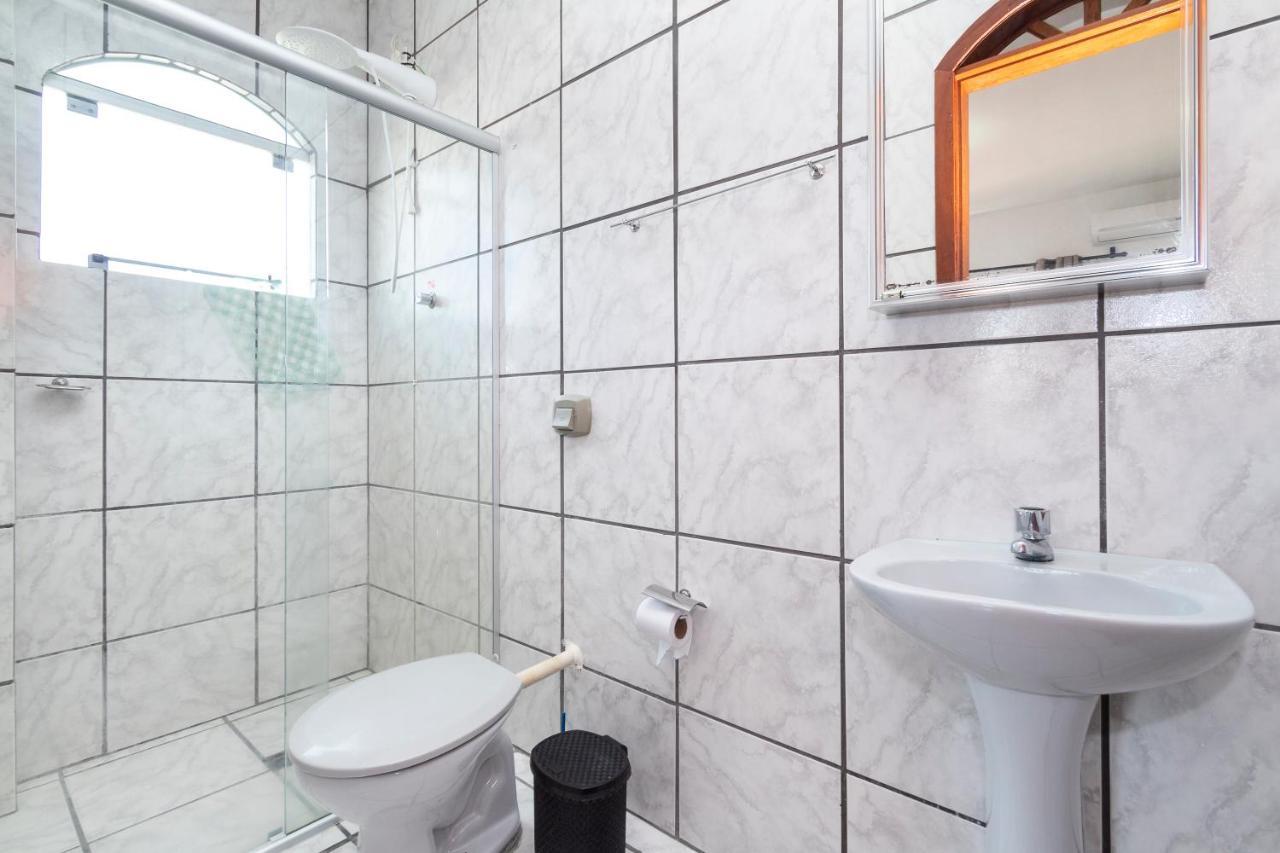 Апартаменты Residencial Ipe Amarelo Бомбиньяс Экстерьер фото