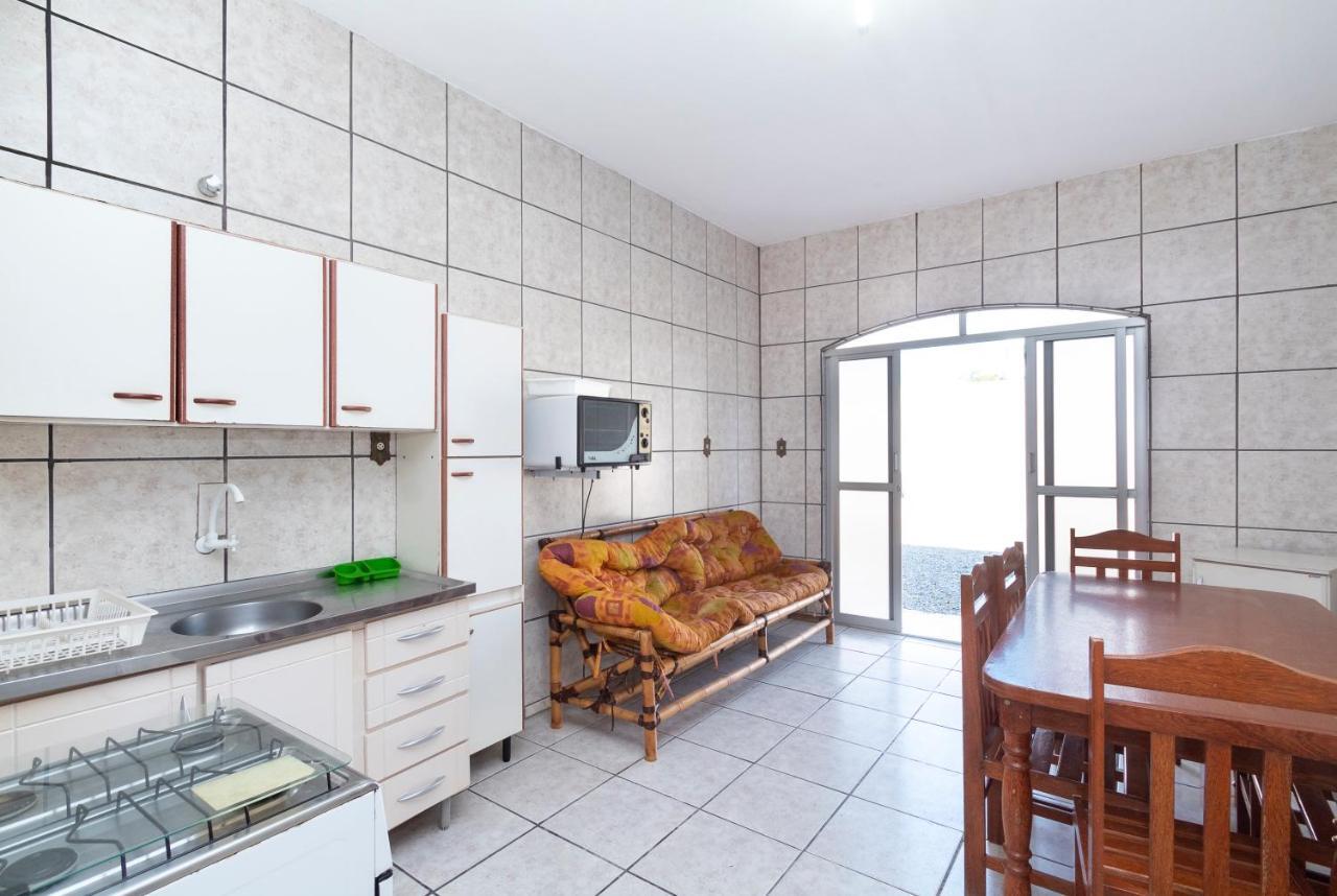 Апартаменты Residencial Ipe Amarelo Бомбиньяс Экстерьер фото