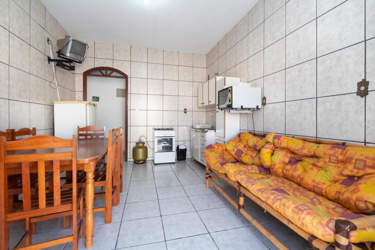 Апартаменты Residencial Ipe Amarelo Бомбиньяс Экстерьер фото
